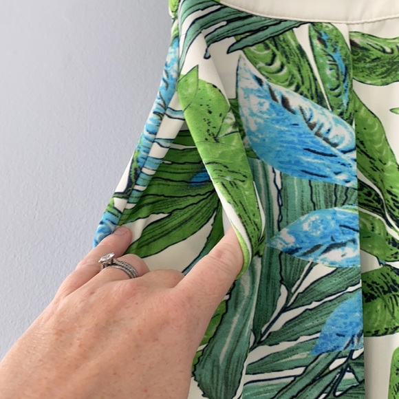 Lucy Paris sleeveless romper tropical Palm tree print deep v cutout back size XS - Picture 5 of 8